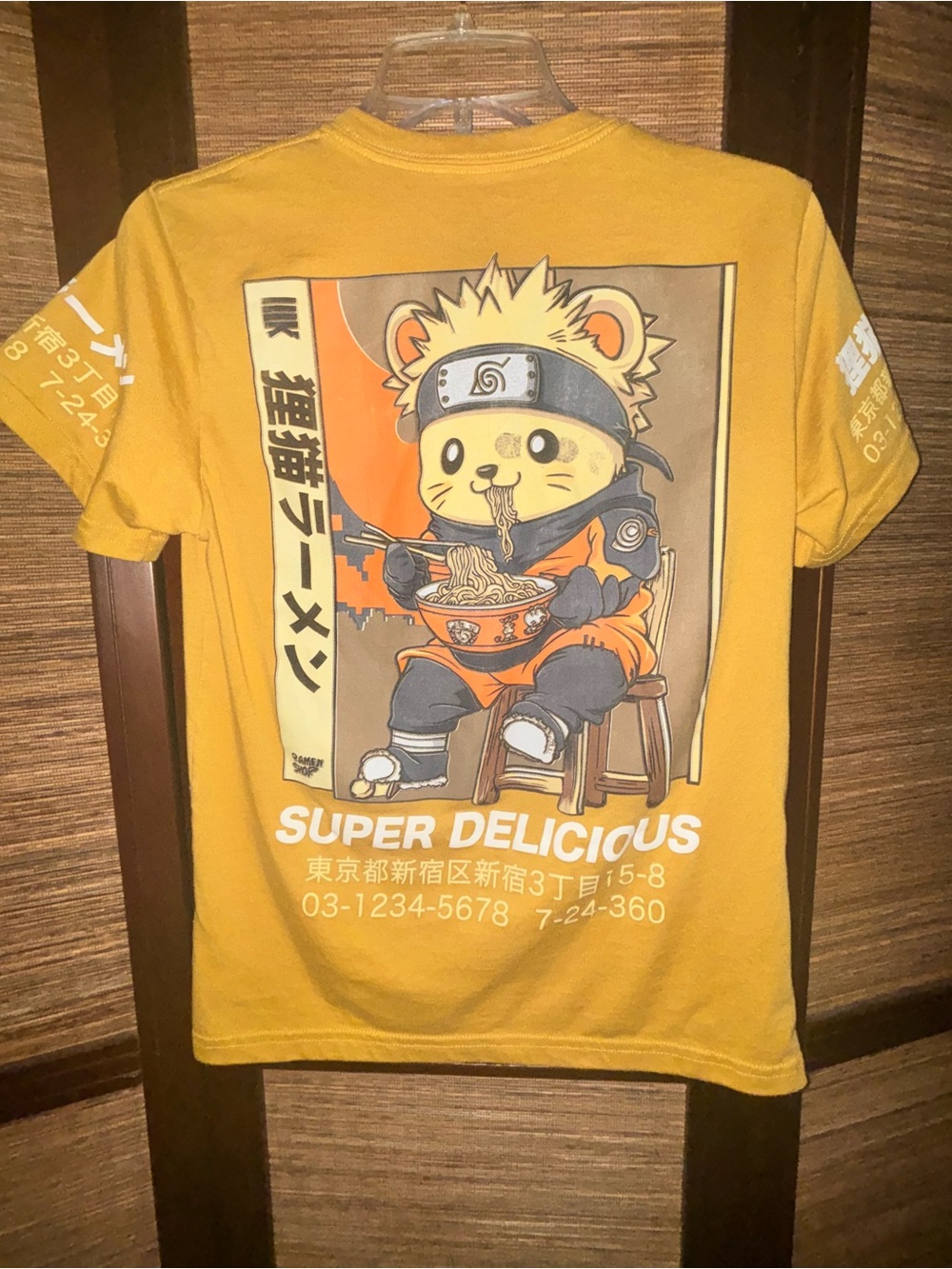 Fresh Laundry Graphic Tee - "Super Delicious" - Picture 5 of 6
